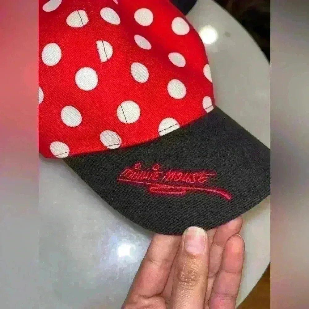 Walt Disney World Minnie Mouse Hat OS Youth Mickey Ears Bow Red Polka Dot Cap